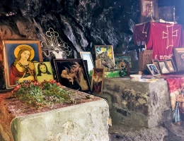 Monastero Tsaghkevank (Santa Barbara)