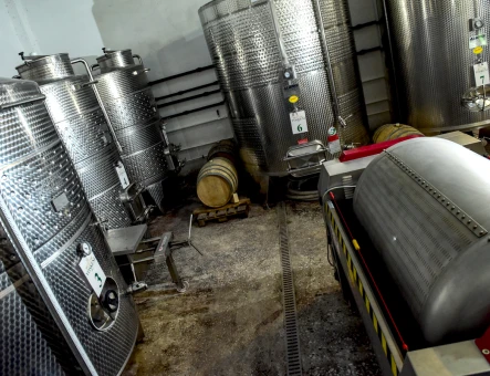Voskeni wine factory