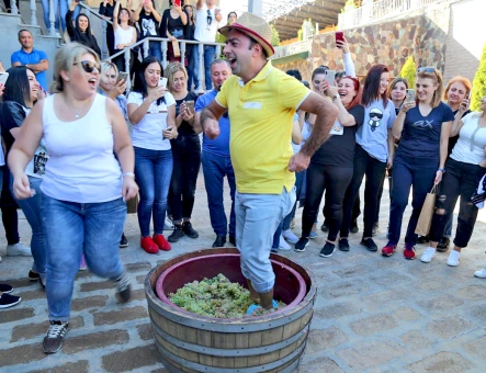 ArmAs wine factory