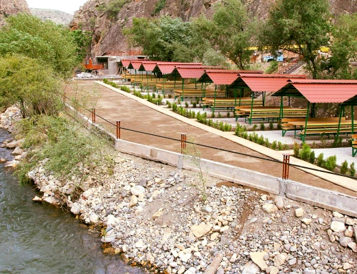 Արփա Պառնաս գինու գործարան