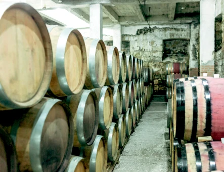 Fábrica de vino Voskevaz