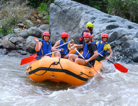 Rafting im Fluss Debed