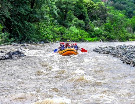 Rafting on Debed River
