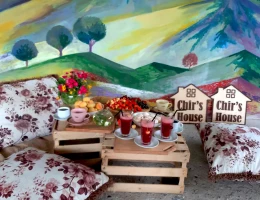 Chirs House (Casa di frutta secca)