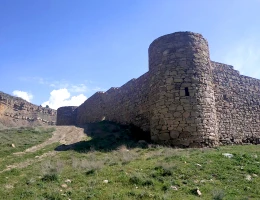 Fortezza Tapi berd (Gevorg Marzpetuni)