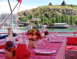 Pesca nel lago Sevan