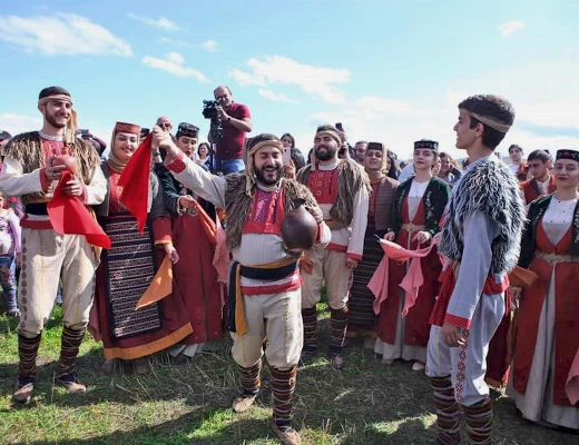 Volkstanzmeisterklasse von Warq Hajoz