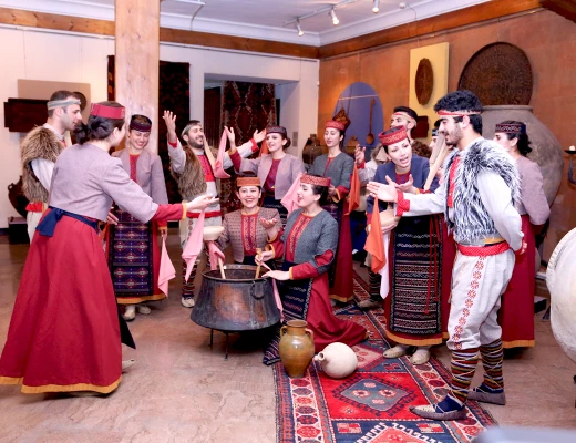 Volkstanzmeisterklasse von Warq Hajoz