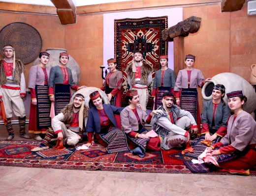 Volkstanzmeisterklasse von Warq Hajoz