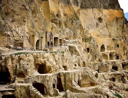 Vardzia (carved monastery and cave town)