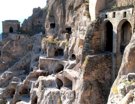 Vardzia (carved monastery and cave town)