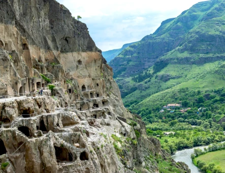 Vardzia (carved monastery and cave town)