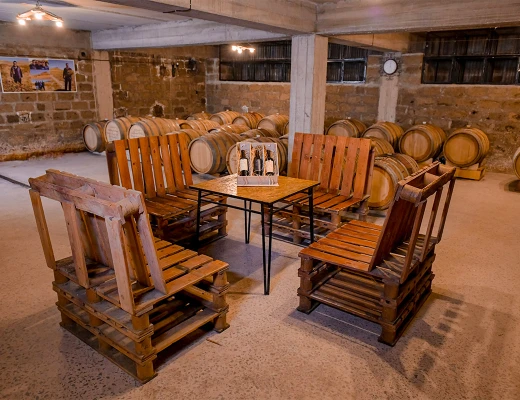 Ալլուրիա գինու գործարան