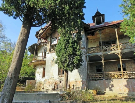 Schloss Aramjanz