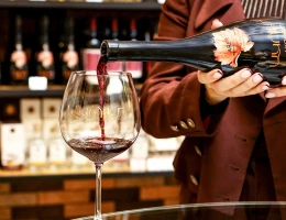 Fabbrica di vino e distillato Mijnaberd Alco