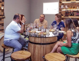 Fabbrica di vino e distillato Mijnaberd Alco