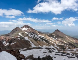Climbing the Southern Peak of Mount Aragats