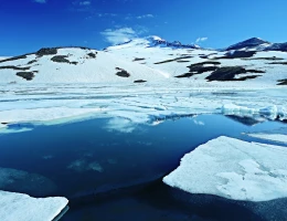 Climbing the Southern Peak of Mount Aragats