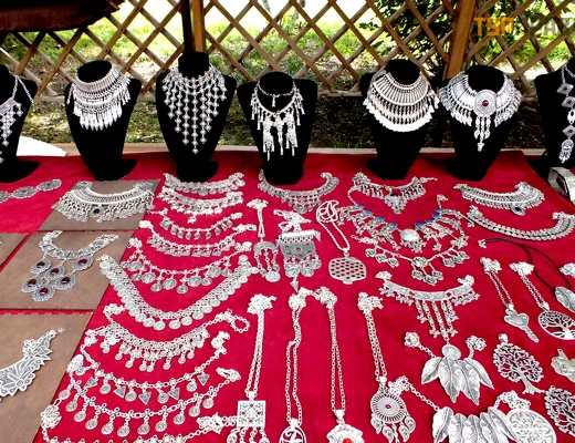 Вернисаж Еревана