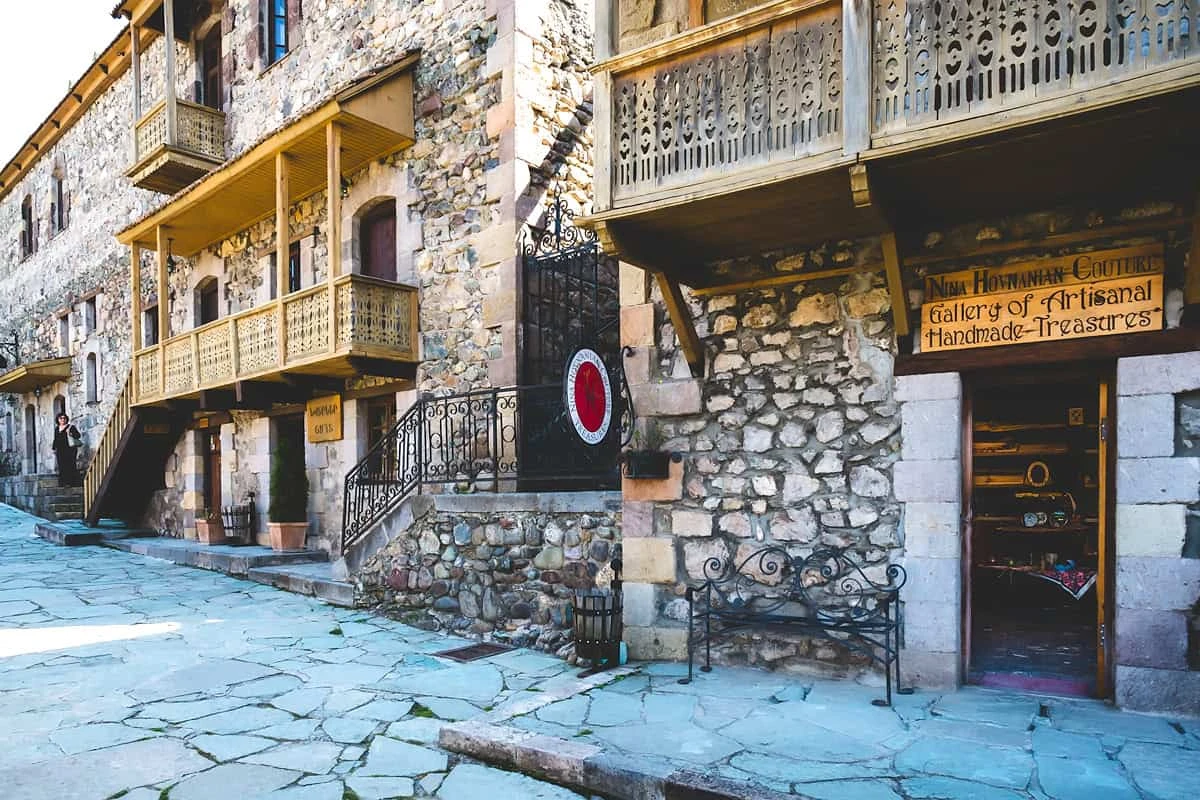Historical quarter of Dilijan The best resorts of Armenia: Tsaghkadzor, Sevan, Dilijan and more: Historical quarter of Dilijan