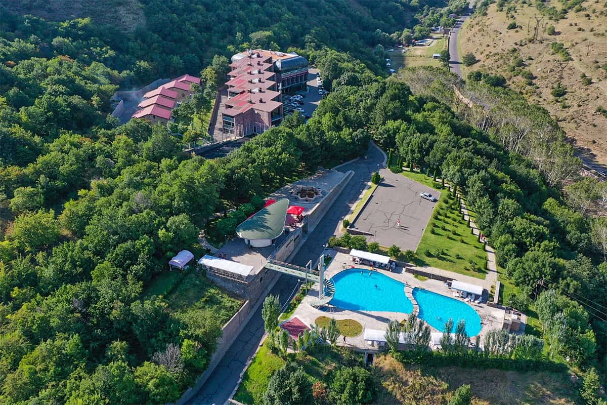Aghveran The best resorts of Armenia: Tsaghkadzor, Sevan, Dilijan and more: Aghveran