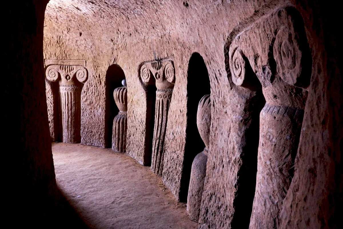 Master Levon's Divine Underground Caves in Armenia: the most unusual and mysterious ones: Master Levon's Divine Underground