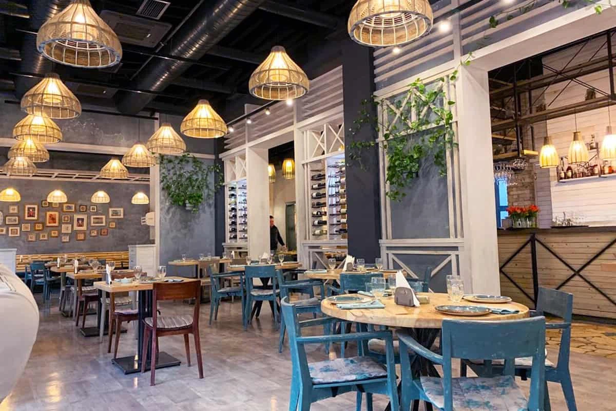 Lavash Restaurant – Address: 21, Tumanyan str. Where to eat tasty and inexpensive food in Yerevan?: Lavash Restaurant – Address: 21, Tumanyan str.