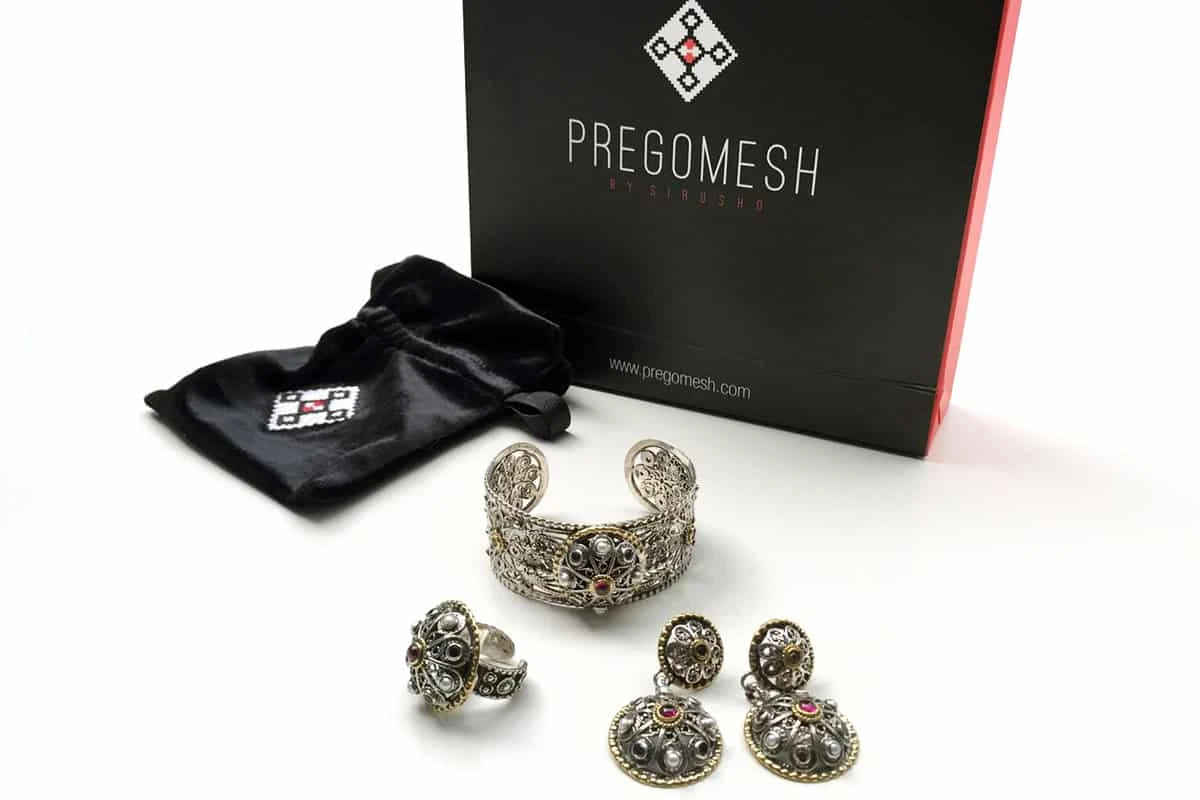 Gioielli Pregomesh: tradizione e stile moderno Selezione di regali e souvenir dall'Armenia: Gioielli Pregomesh: tradizione e stile moderno