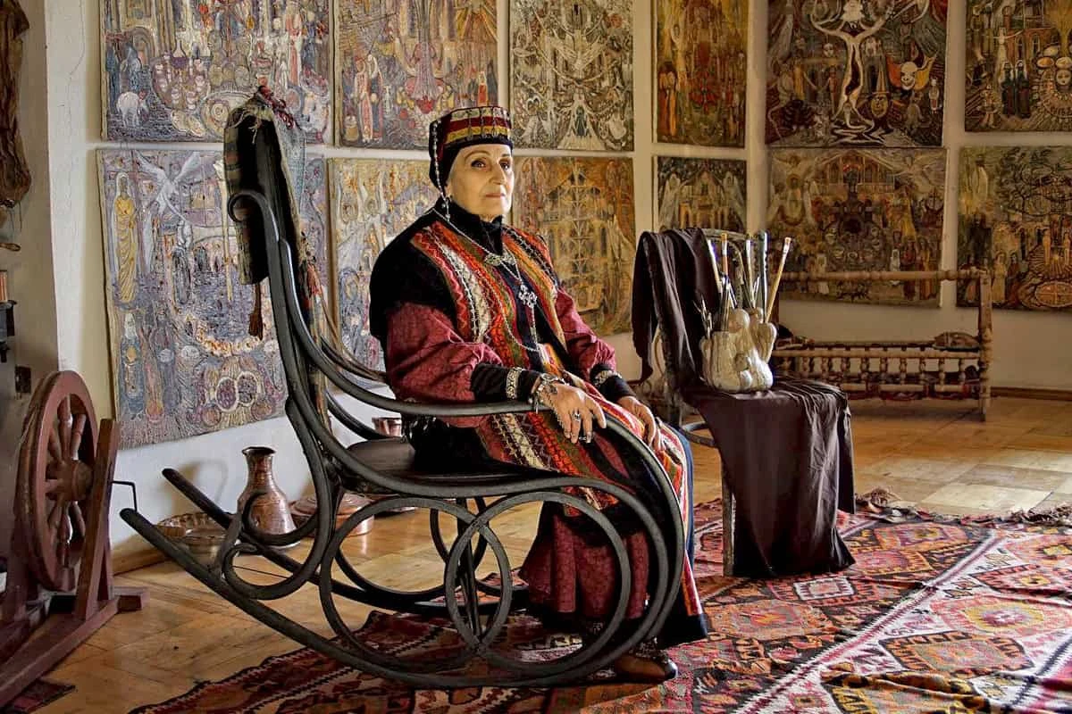 Լուսիկ Ագուլեցու տուն-թանգարան Երևանի թանգարանները. ո՞ր թանգարաններն արժե այցելել զբոսաշրջիկին: Լուսիկ Ագուլեցու տուն-թանգարան