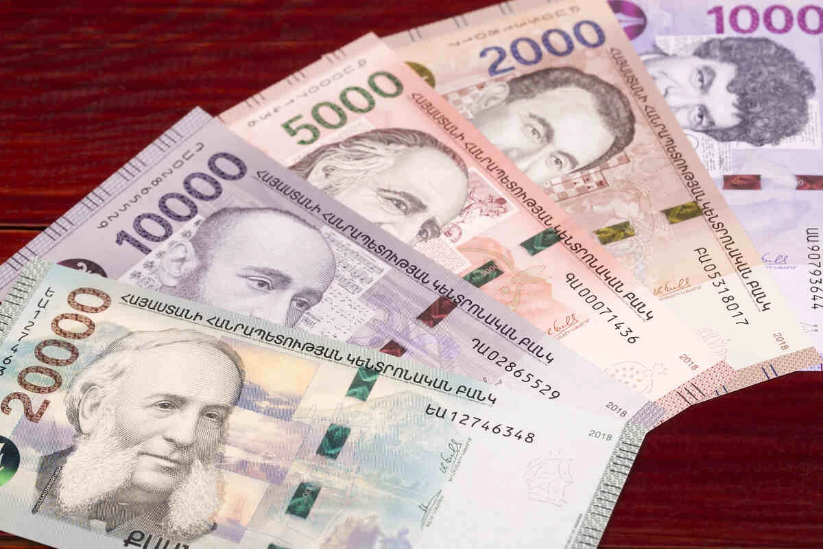 Travel to Armenia with kids – Vacation with a children: Armenian Dram: the national currency of Armenia