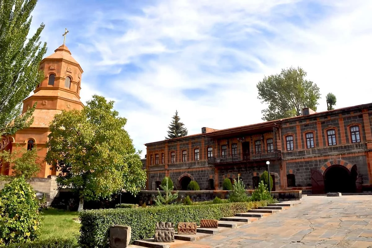 What to see in Gyumri – the attractions of Armenia: Museum of National Architecture and Urban Life