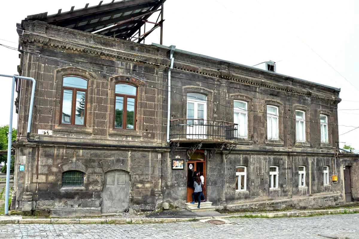 What to see in Gyumri – the attractions of Armenia: Mher Mkrtchyan Museum