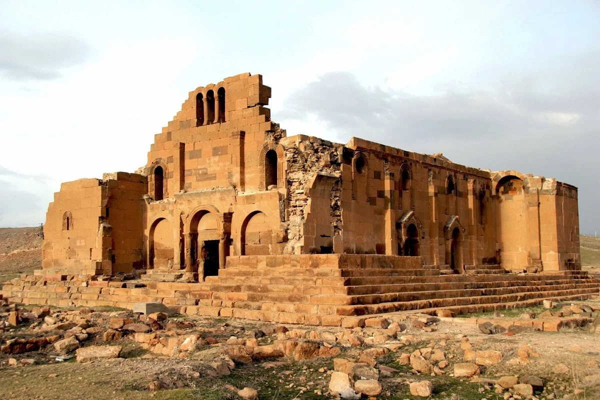 Yereruyk Ancient Temples of Armenia – Garni, Zvartnots and others: Yereruyk