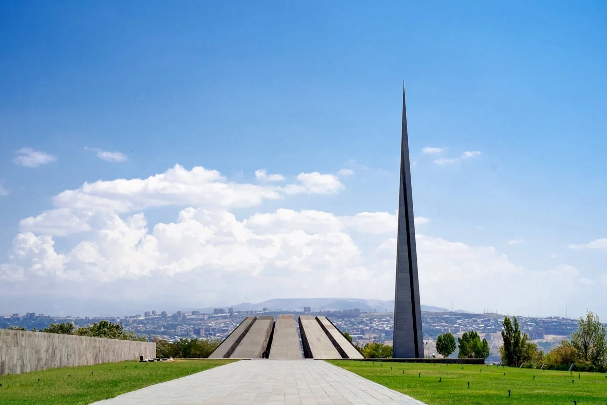 Dove andare da Yerevan per un giorno – i 30 posti migliori: Tsitsernakaberd