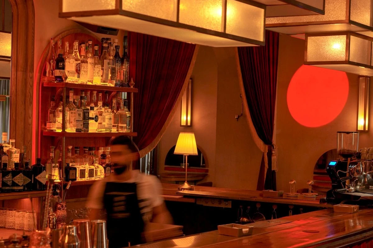 Romantic places and routes in Yerevan: The Bird Cage