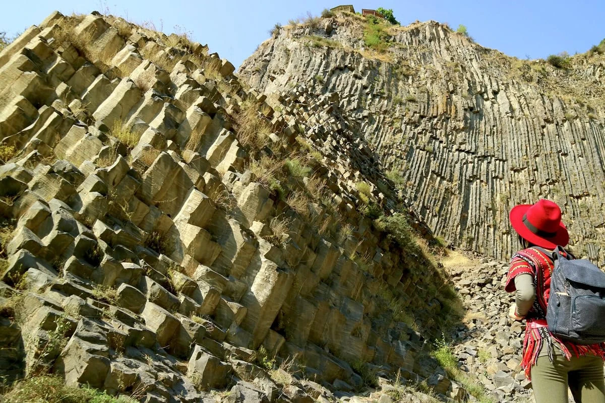 Armeniens Wanderwege: Canyons, Gipfel & versteckte Wasserfälle: Steinsinfonie (Garni-Schlucht)