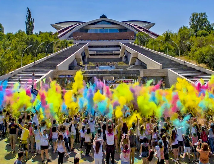 Festival del color de Yereván