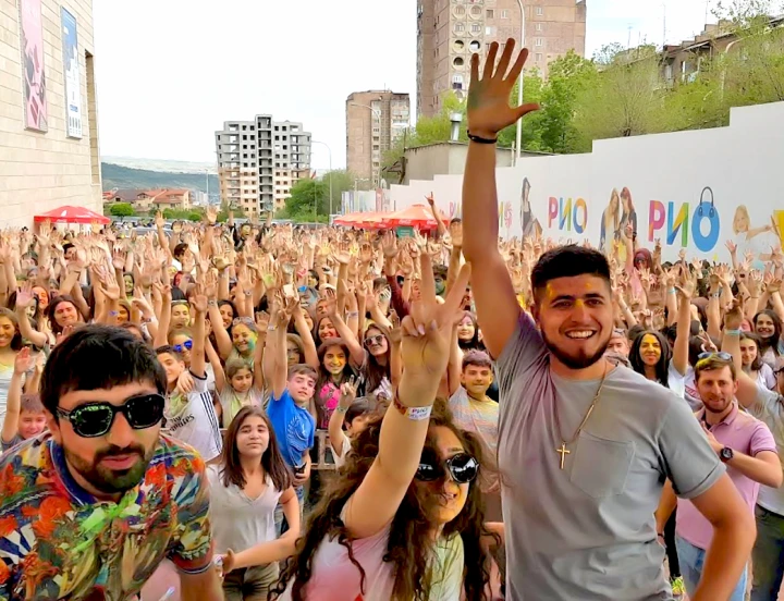 Festival del color de Yereván