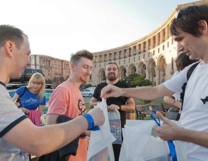 Creación de equipos "Monumentos parlantes" – octubre, 2019. Viaje en Armenia con Hyur Service