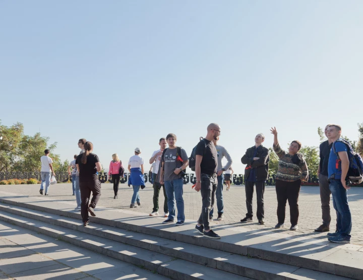 Creación de equipos "Monumentos parlantes" – octubre, 2019. Viaje en Armenia con Hyur Service