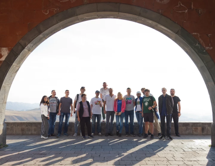 Creación de equipos "Buscando la lanza del destino" – octubre, 2019. Nuestros queridos huéspedes – amables, felices y siempre sonrientes