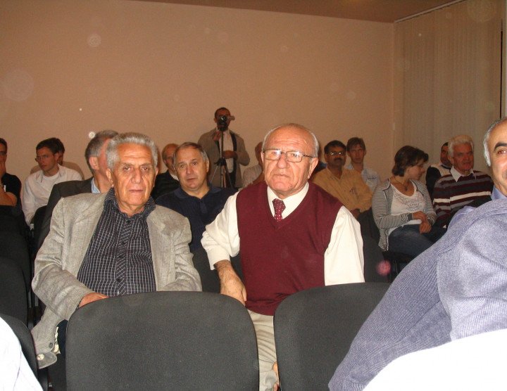 Conferenza Scientifica ”Analisi Armonica e Approssimazioni, IV”, Tsakhkadzor. 19-26 settembre, 2008. Numero di partecipanti: 90