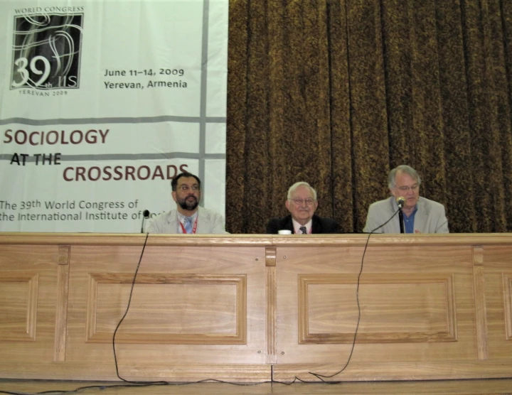 39th IIS World Congress, International Institute of Sociology – "Sociology at the Crossroads", Yerevan. 11-14 June, 2009. Number of participants: 400