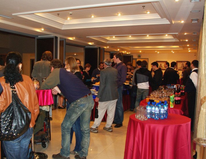 Wissenschaftliches Seminar und Schule "Ein Rückblick auf den Berg Ararat", Eriwan. 5-10 April, 2010. Anzahl der Teilnehmer: 70
