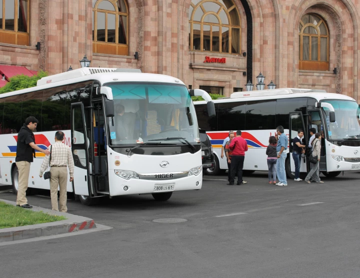 Annual Meeting of "Espandar" Cement Investment Company, Yerevan. 10-14 May, 2012. Number of participants: 70