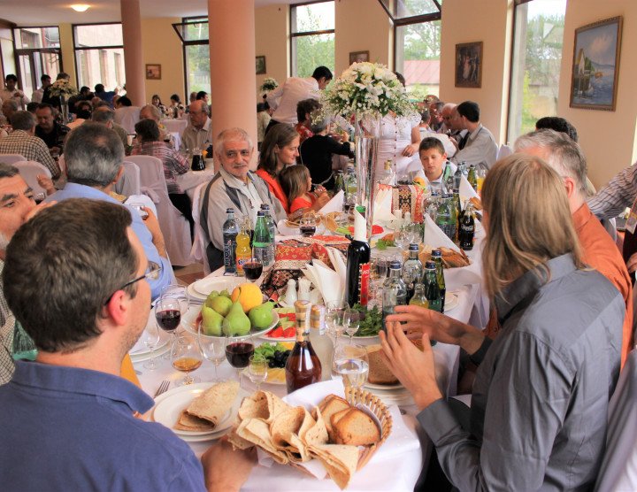 Conferencia científica ”Matemáticas en Armenia: progresos y perspectivas, II”, Tsaghkadzor. 24-31 de agosto, 2013. Número de participantes: 140