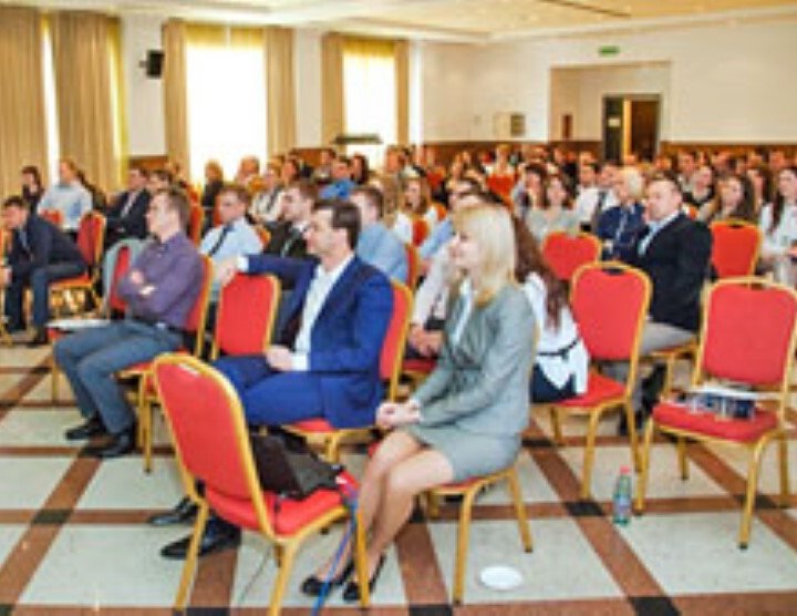 "Geschäftskonferenz der Gesellschaft Whirlpool in Armenien", Eriwan. 10-15 März 2014. Anzahl der Teilnehmer: 90