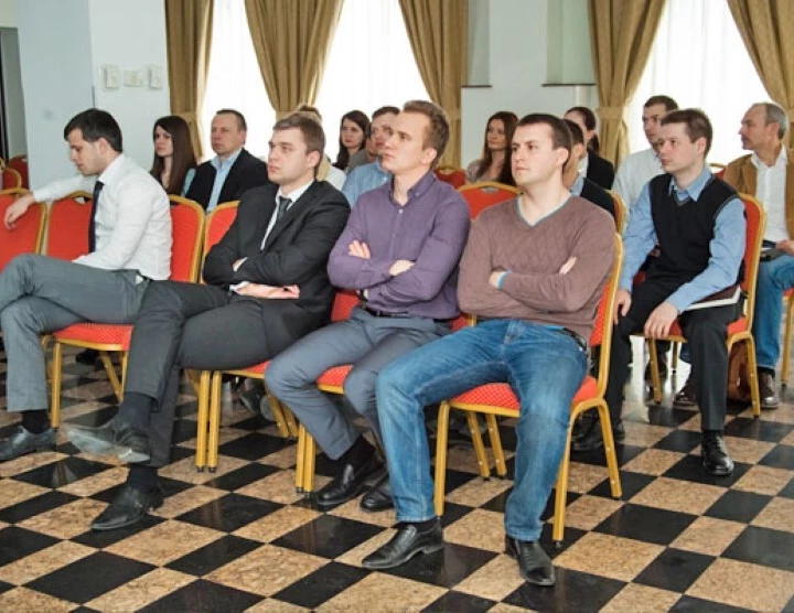 «Conférence d'affaires Whirlpool en Arménie», Erevan. 10-15 mars, 2014. Nombre de participants: 90