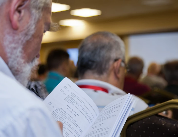 "25º taller anual internacional de Física Láser", Yereván. 10-16 de julio, 2016. Número de participantes: 400