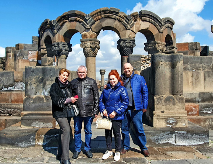 A series of photos from memorable tours: Winter-spring 2021 smile collection of our guests